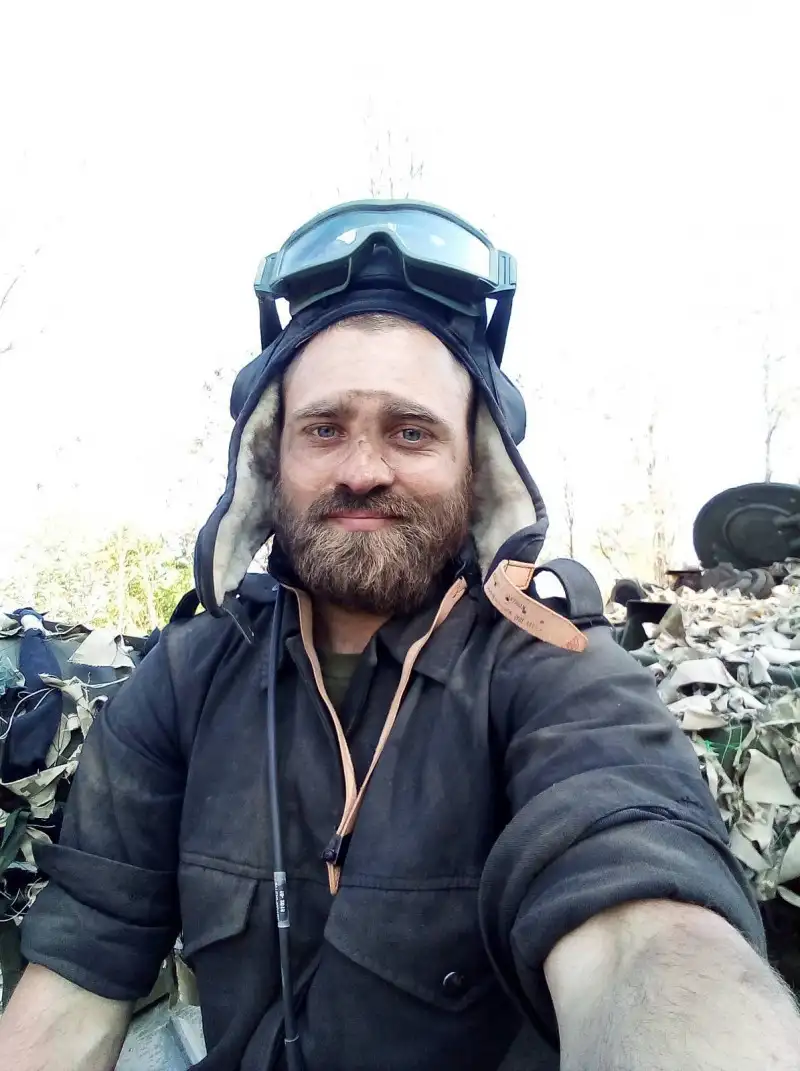 «На війні нема поезії»: історія Володимира Чепи, який пройшов Іловайськ, Бахмут і залишився в строю