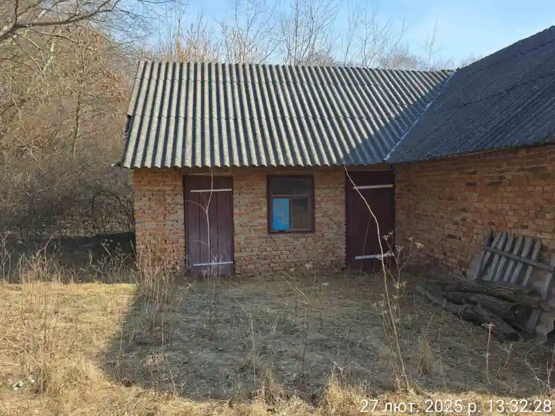 На Волині продають будівлю колишнього ФАПу за понад 360 тисяч гривень